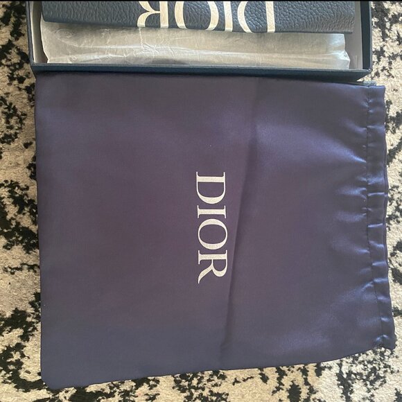 Dior B22 Black Reflective | Size 44(10.5)| 100% Authentic | Luxury Streetwear - Picture 2 of 14